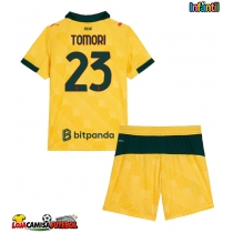 Camisa de Futebol AC Milan Fikayo Tomori #23 Equipamento Alternativo Infantil 2025-26 Manga Curta (+ Calças curtas)